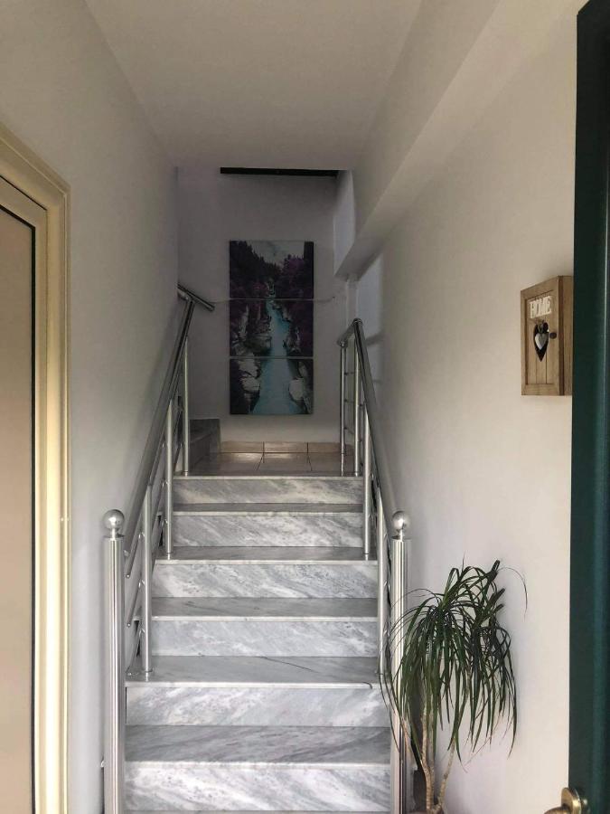 The Olive View Apartment By Ceni, Elbasan Esterno foto